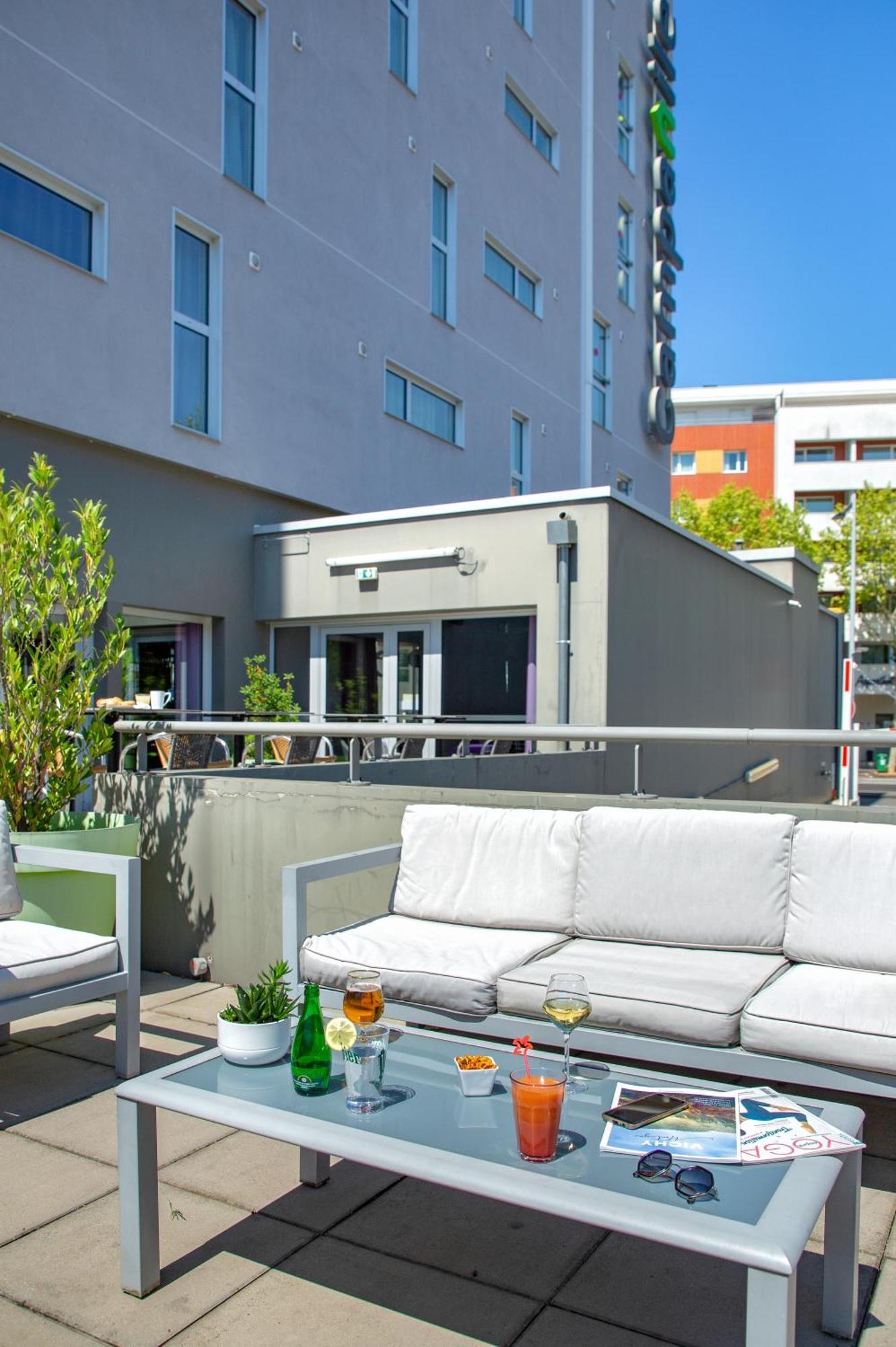 Campanile Clermont Ferrand Centre Hotel Екстериор снимка