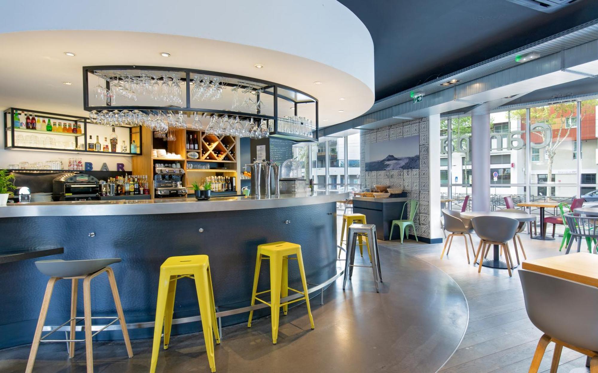 Campanile Clermont Ferrand Centre Hotel Екстериор снимка